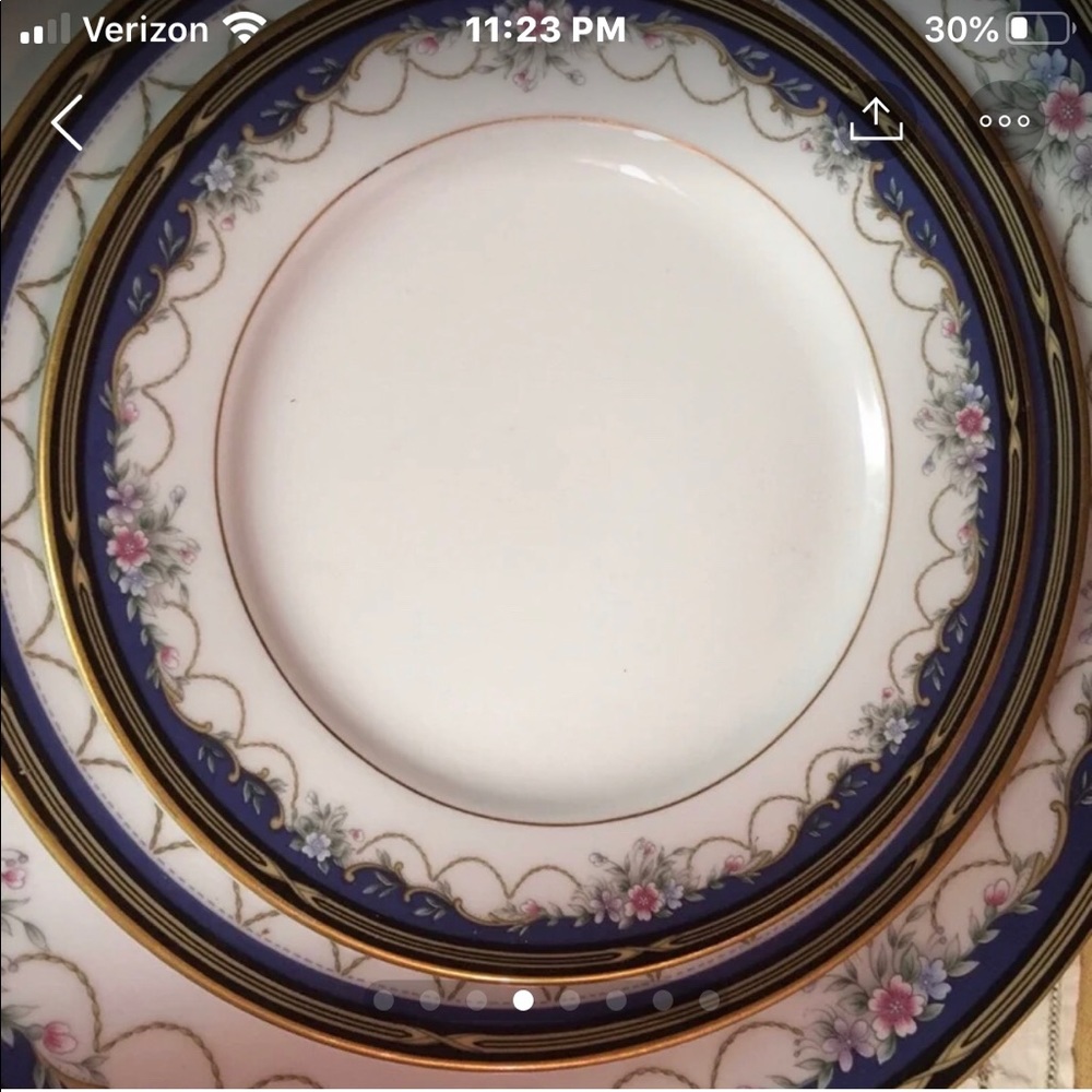 Gorham Golden Ribbon Edge Plates - Picture 4 of 5